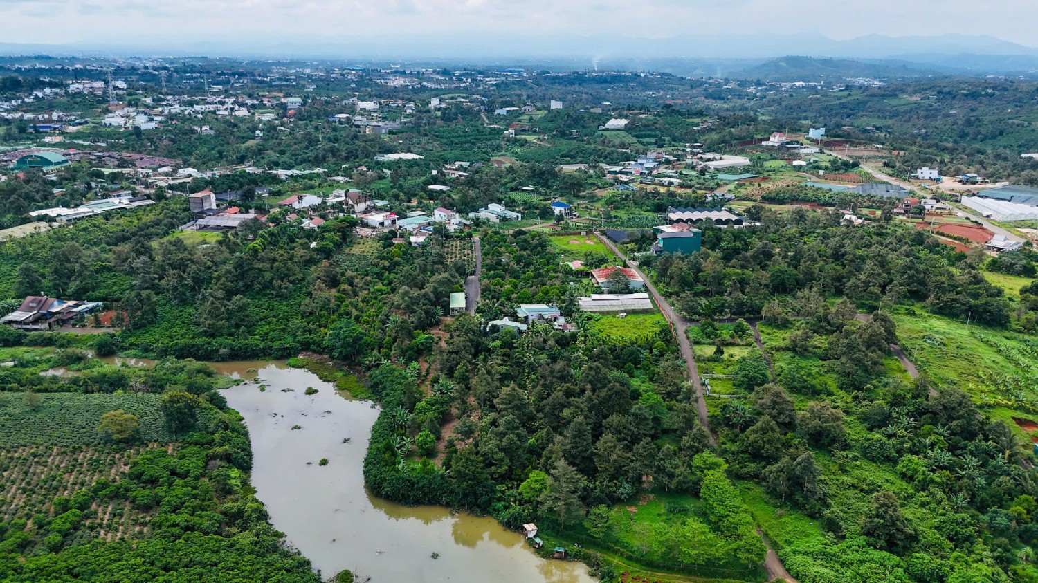 ban gan 5 sao dat duong hoai thanh