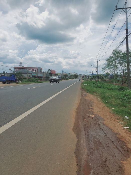 can ban nhanh lo dat tang nha mat tien ql 20 khu 11 thi tran di linh lam dong