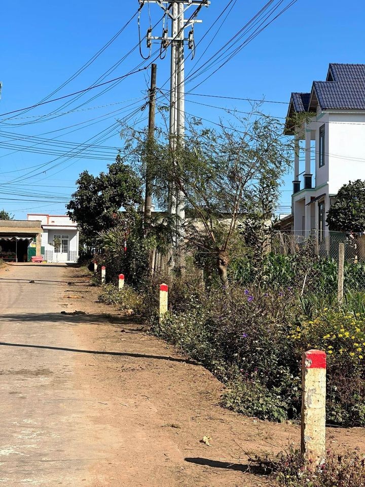 can ban lo dat co can nha nho tai xa tu tra huyen don duong lam dong