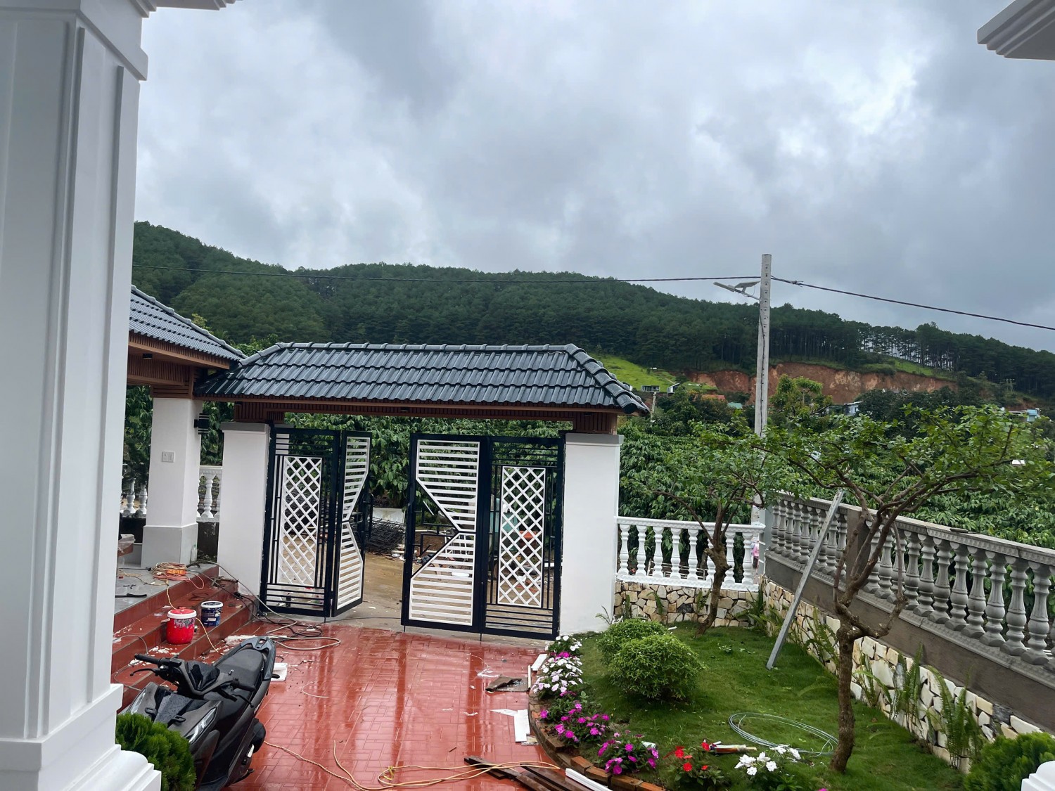 can nha nghi duong cach nhua dt725 300m ven da lat full noi that