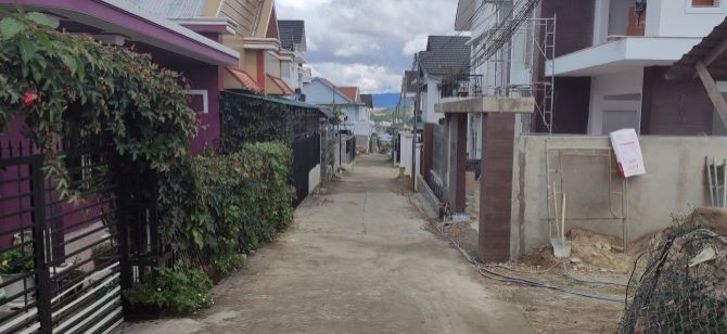 can ban lo dat mt nguyen du gan ga da lat  dat tho cu xay dung duoc  gia 950trieu nen