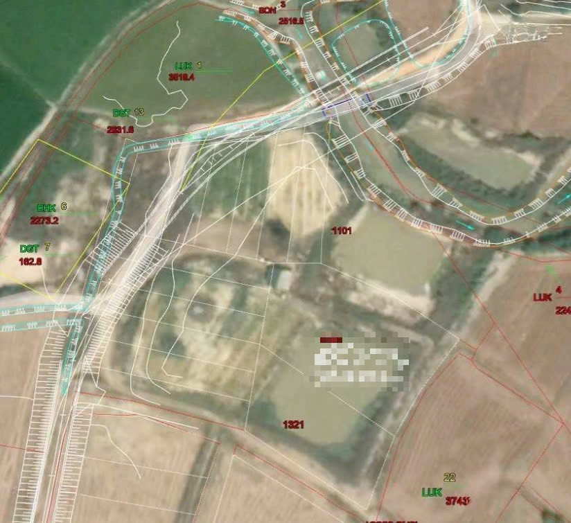 can ban 1 ha dat cay lau nam 3 mat tien duong 1 mat song tai tt cat tien huyen da huoai tinh lam dong